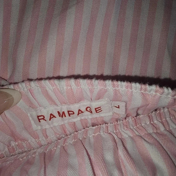 Pink Striped 2 piece Lounge Set - Picture 5 of 6